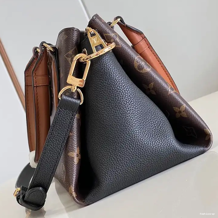 Fashionrepsfam ru LV Bag 2306YA0017 0713